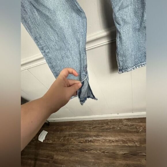 Torrid High-Rise Straight Denim Jeans Split Hem Size 16R - Picture 2 of 8